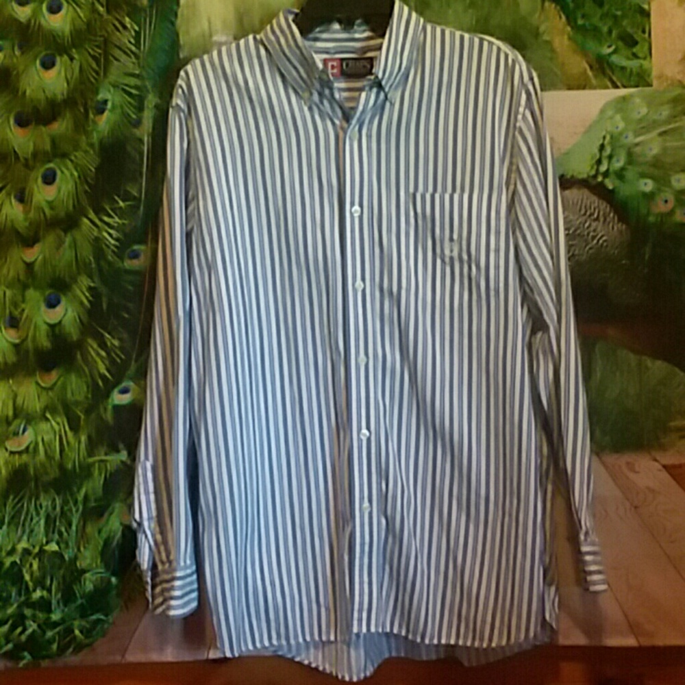Chaps mens button down dress shirt